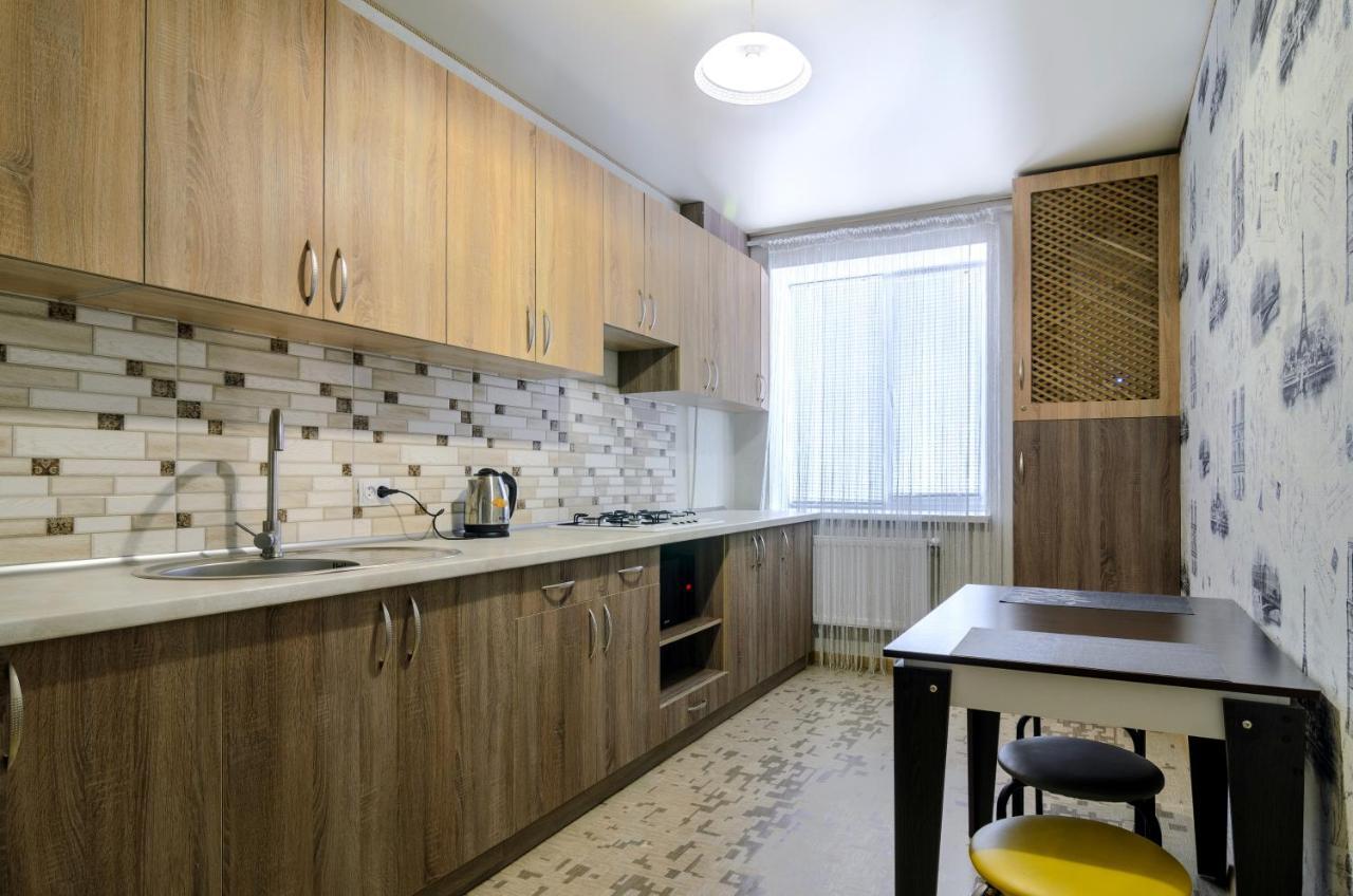 Flat in the city center Sumy Esterno foto